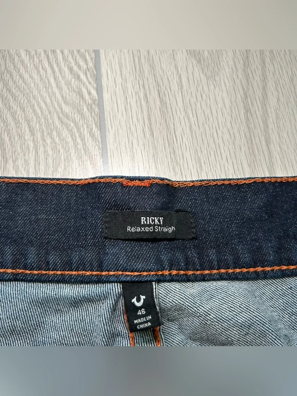 True Religion Ricky Relaxed Straight Denim Shorts Men’s 46 Contrast Stitch 12”